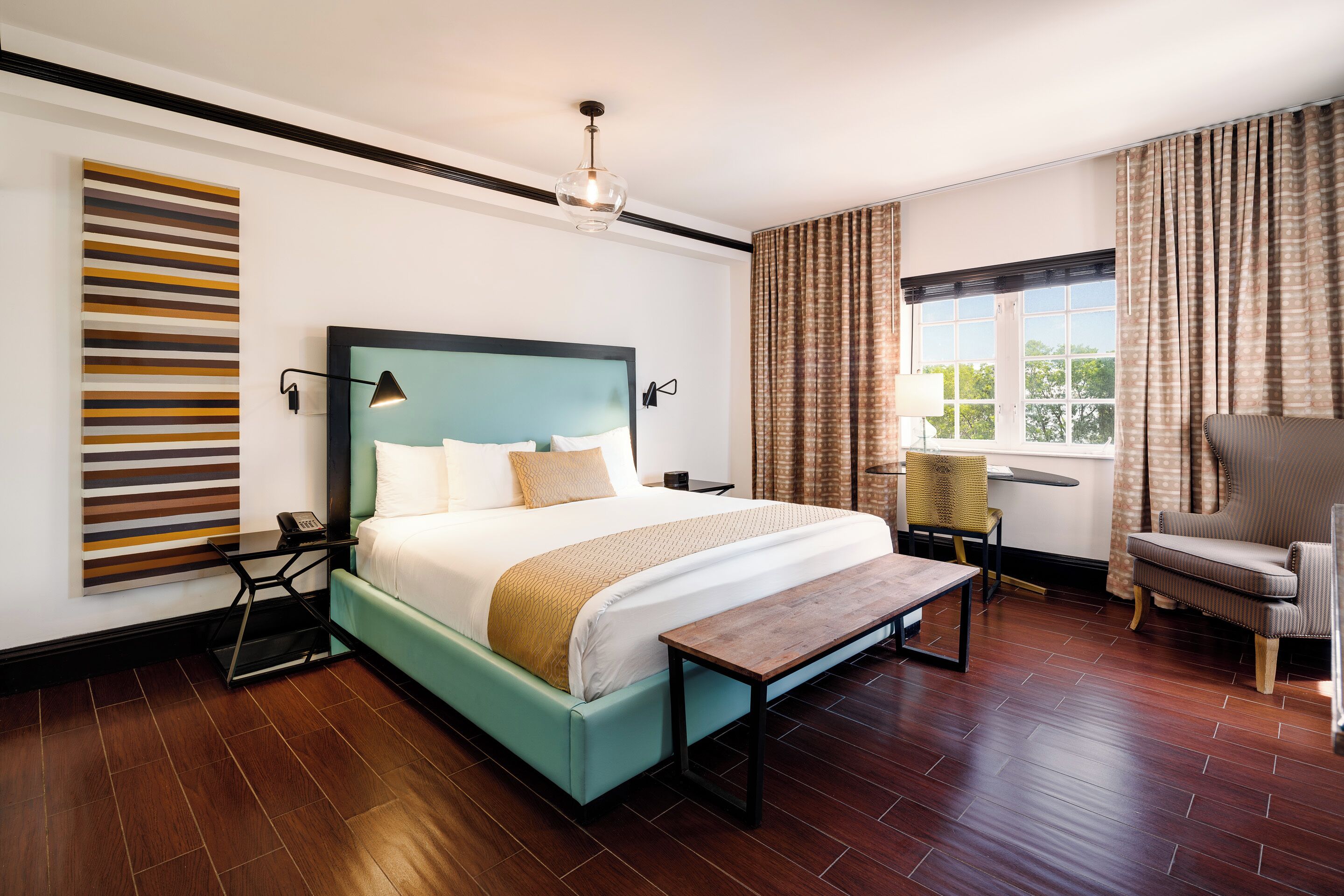 經典客房, 1 張特大雙人床 | 埃及棉床單、高級寢具、記憶棉床墊、迷你吧