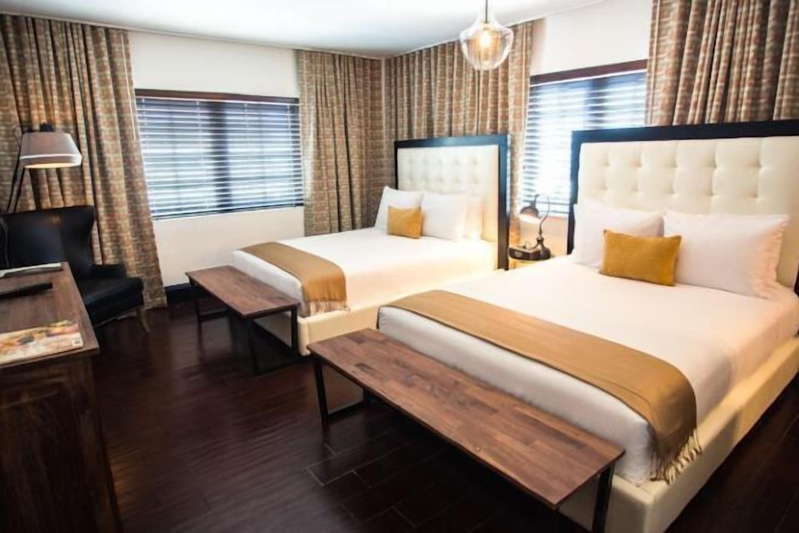 埃及棉床單、高級寢具、記憶棉床墊、迷你吧