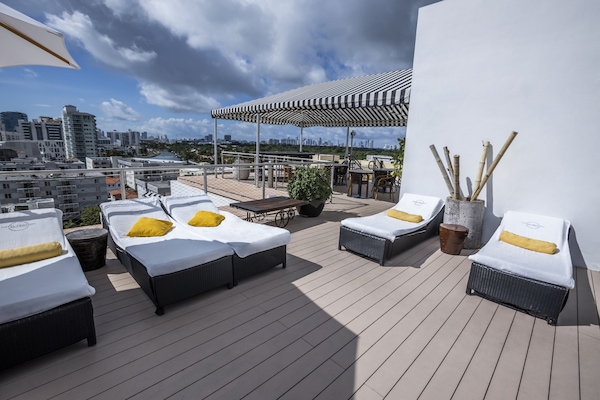 Sundeck