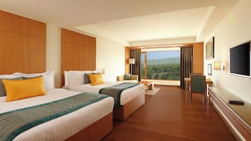 Premium bedding, minibar, in-room safe, desk