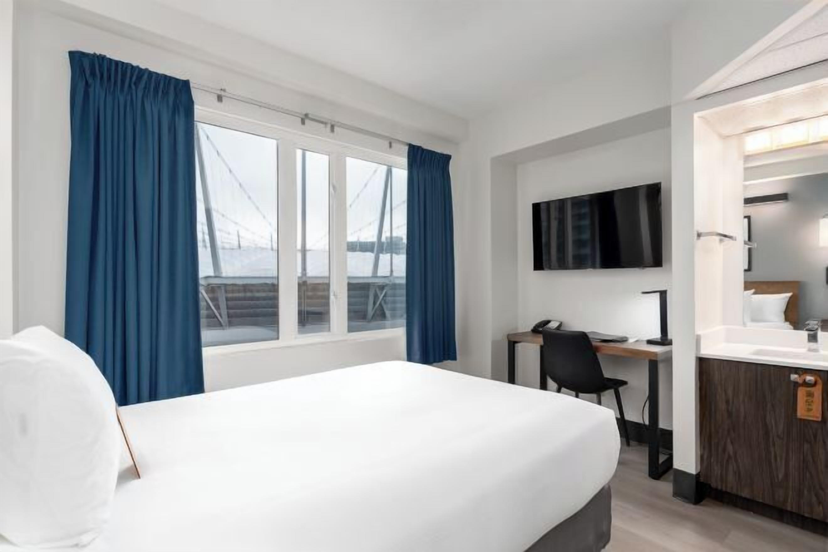 In-room safe, desk, laptop workspace, iron/ironing board