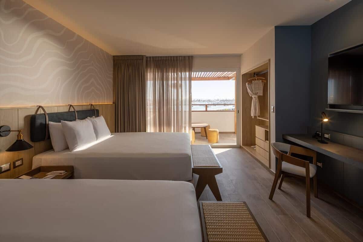 In-room safe, desk, free WiFi, bed sheets