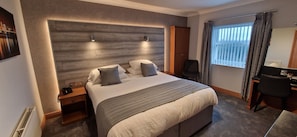 Deluxe Double or Twin Room | In-room safe, iron/ironing board, free WiFi, bed sheets - The Royal Hotel (Liverpool)