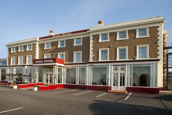 Front of property - The Royal Hotel (Liverpool)