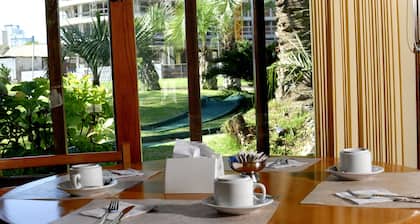 Oasis Parque Hotel