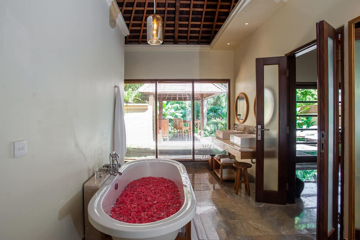 Villa, 1 Bedroom, Private Pool | Bathroom | Separate tub and shower, free toiletries, hair dryer, bathrobes