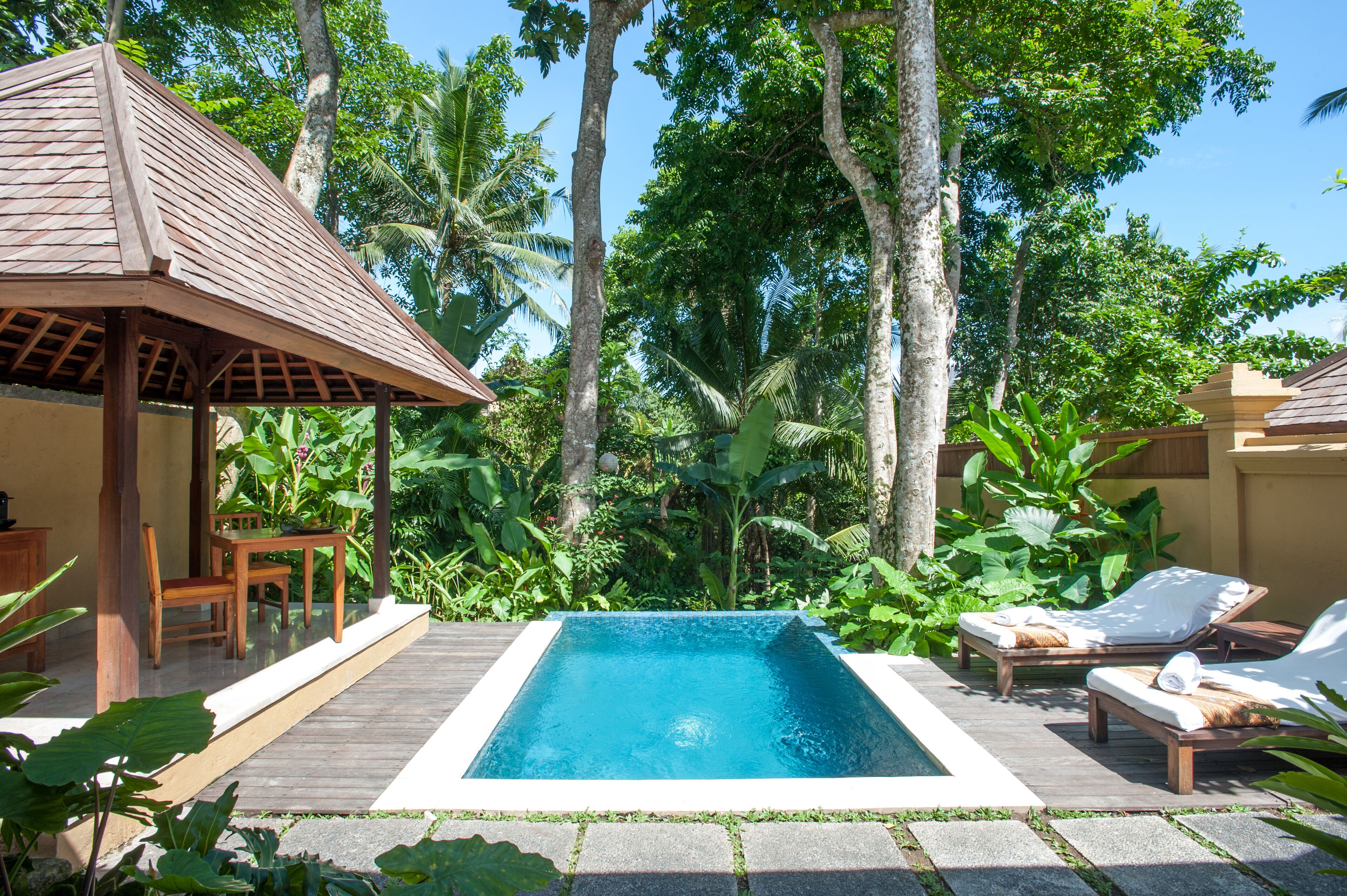 villa, 1 bedroom, private pool | in-room dining