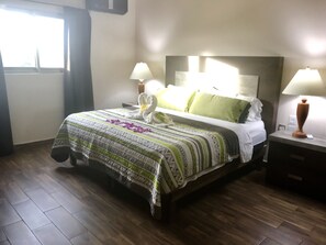 Executive Studio Suite, 1 King Bed, Refrigerator & Microwave, Executive Level | View from room