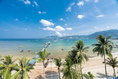 Patong Signature Boutique Hotel