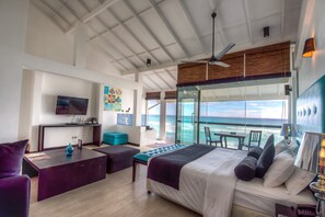 高級寝具、ミニバー、セーフティボックス (室内)、可動式ベッド