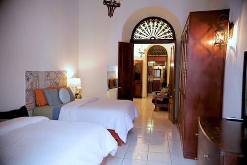 Suite (Fortaleza) | Decoración individual, mobiliario individual, escritorio y wifi gratis