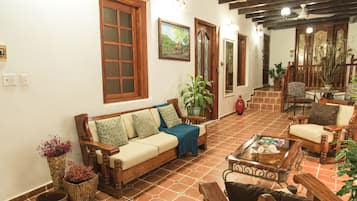 Sala de estar en el lobby