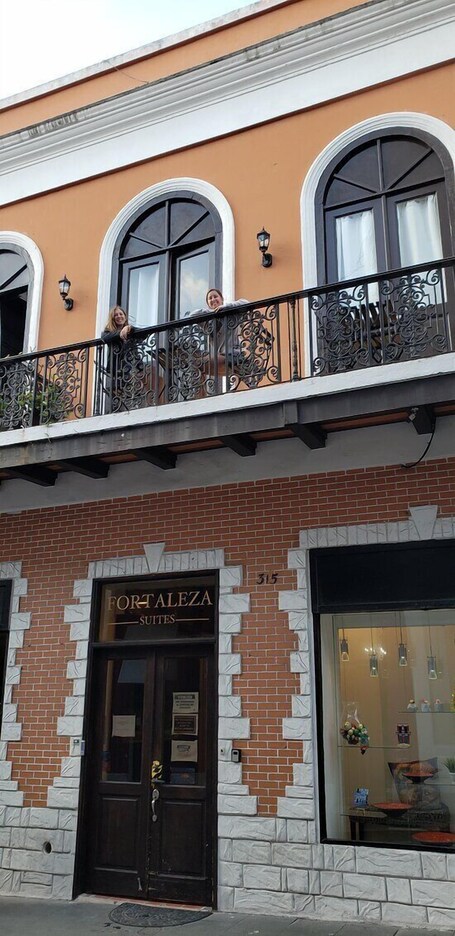 Fortaleza Suites - Image 11