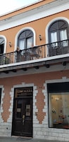 Fachada da propriedade