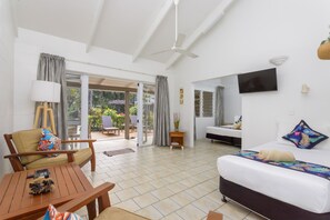 Apartment, 1 Bedroom | Living area | 32-inch flat-screen TV with cable channels, TV, Netflix
