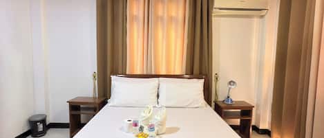 In-room safe, desk, blackout curtains, rollaway beds