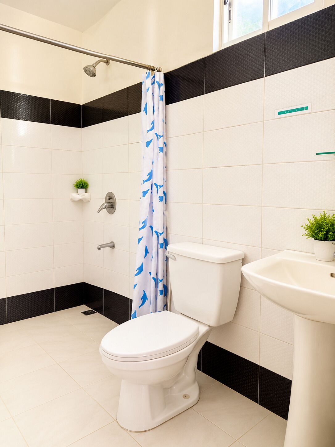 Standardzimmer | Badezimmer | Dusche, Haartrockner, Hausschuhe, Bidet
