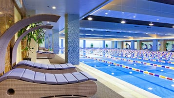 Indoor pool, outdoor pool