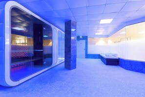 Facials - Renaissance Paris Hippodrome De St. Cloud Hotel (Rueil-Malmaison)