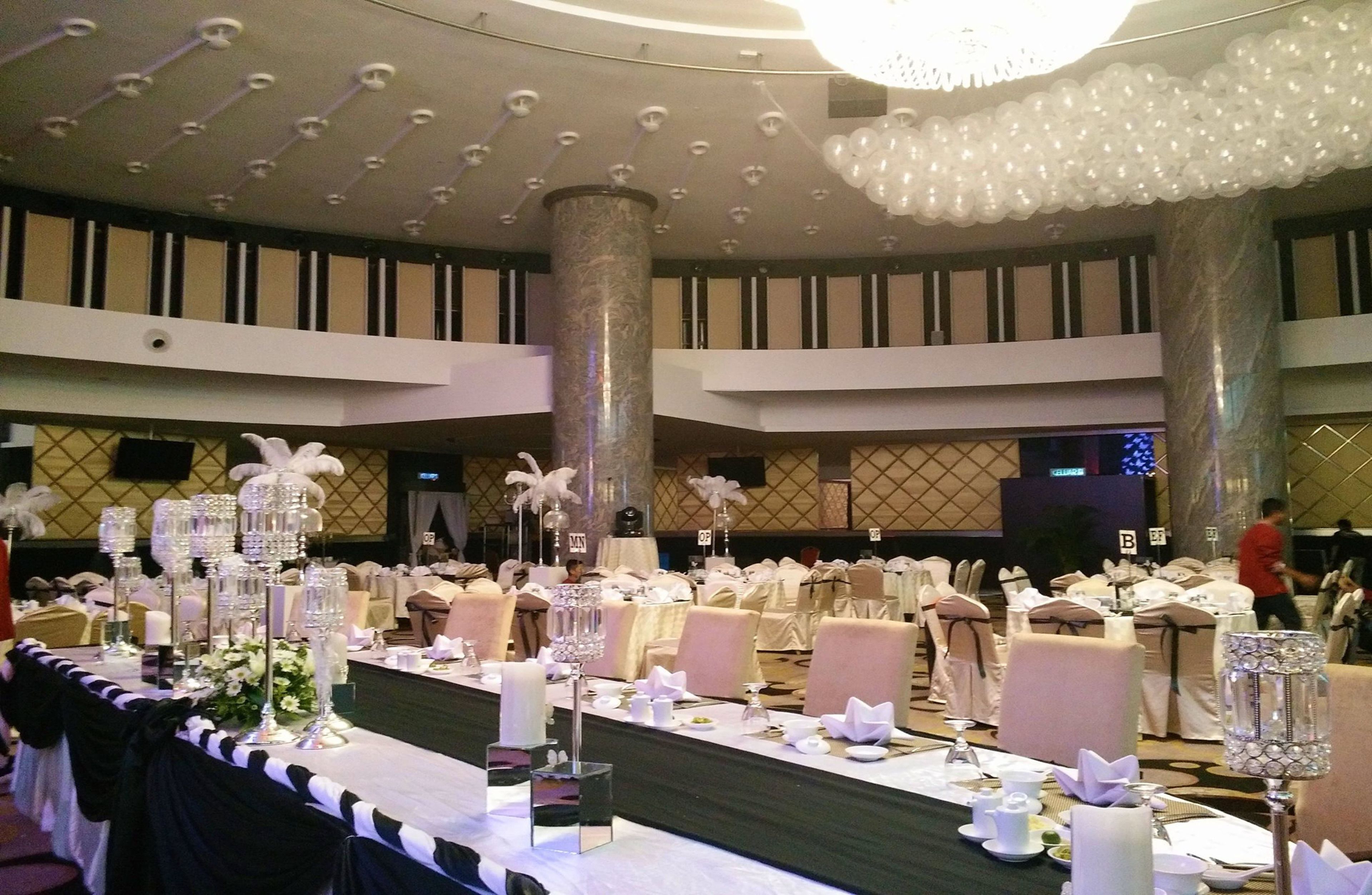 banquet hall
