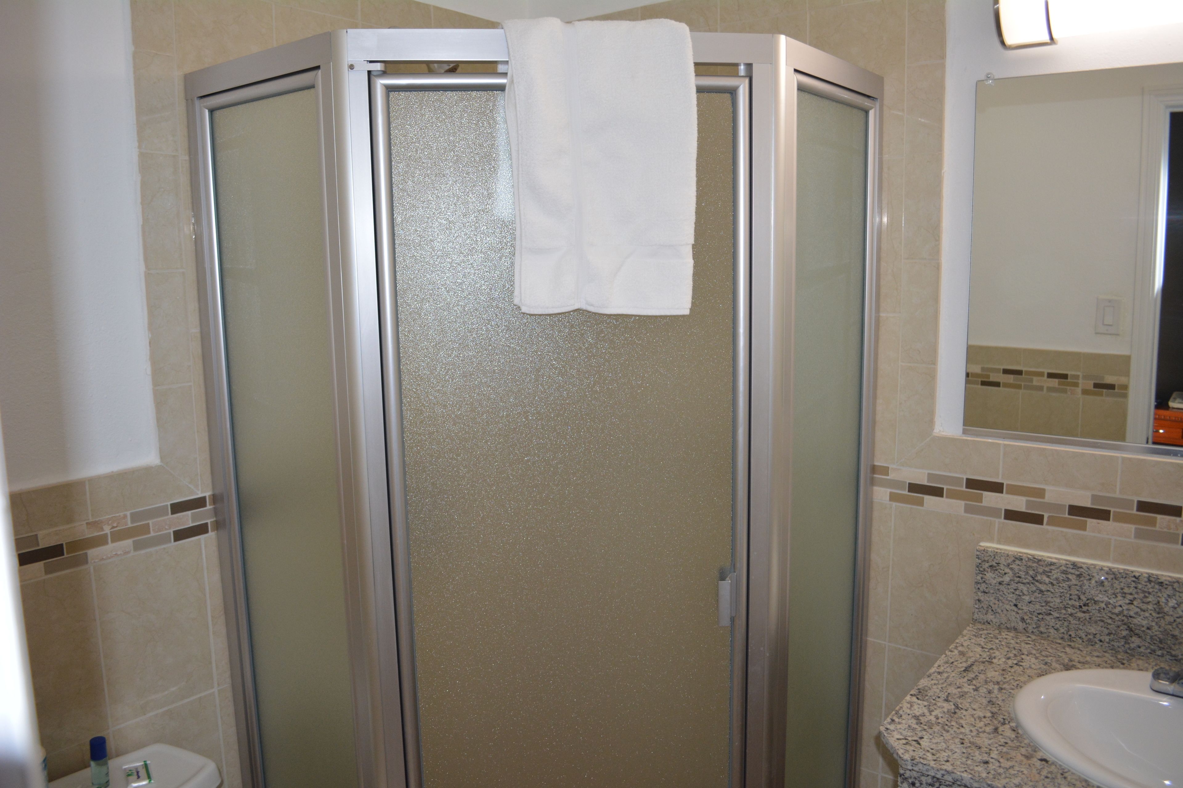 Bathroom shower