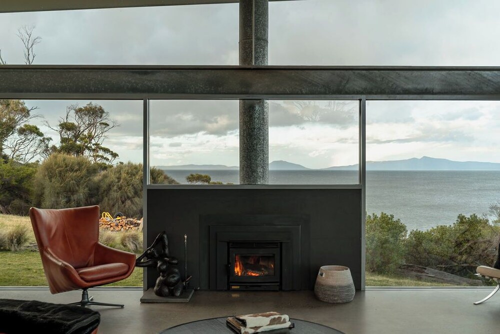 Avalon Coastal Retreat by null