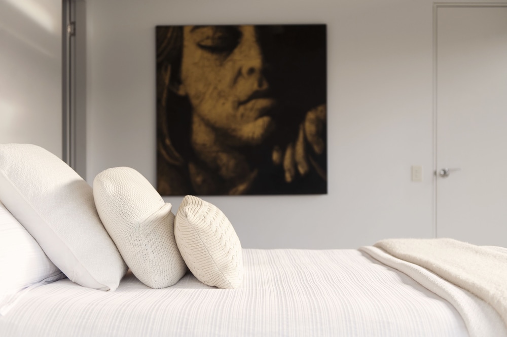 Avalon Coastal Retreat by null