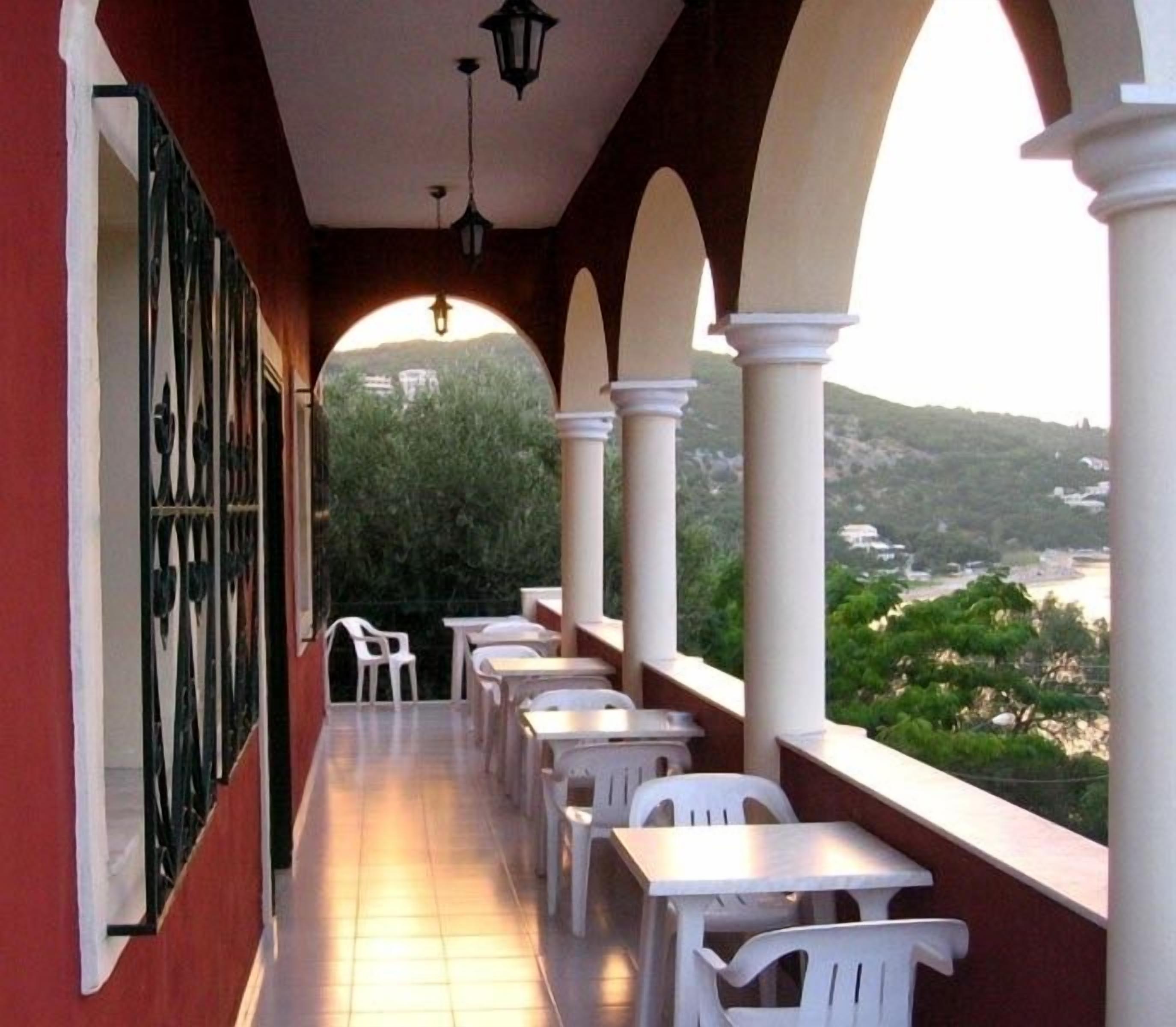 Foto - Apraos Bay Hotel In Kalamaki Beach- a peaceful area with great sea view