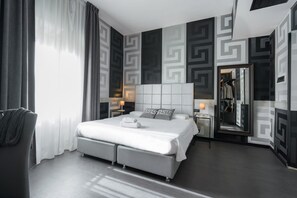 Classic Single Room | Down comforters, desk, WiFi, bed sheets - Hotel Spagna (Florence)