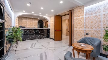 Quầy tiếp tân