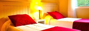Standard Room, 2 Twin Beds | Minibar, in-room safe, desk, iron/ironing board