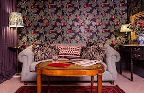 Marvellous Room (Garden view) | Premium bedding, minibar, in-room safe, individually decorated