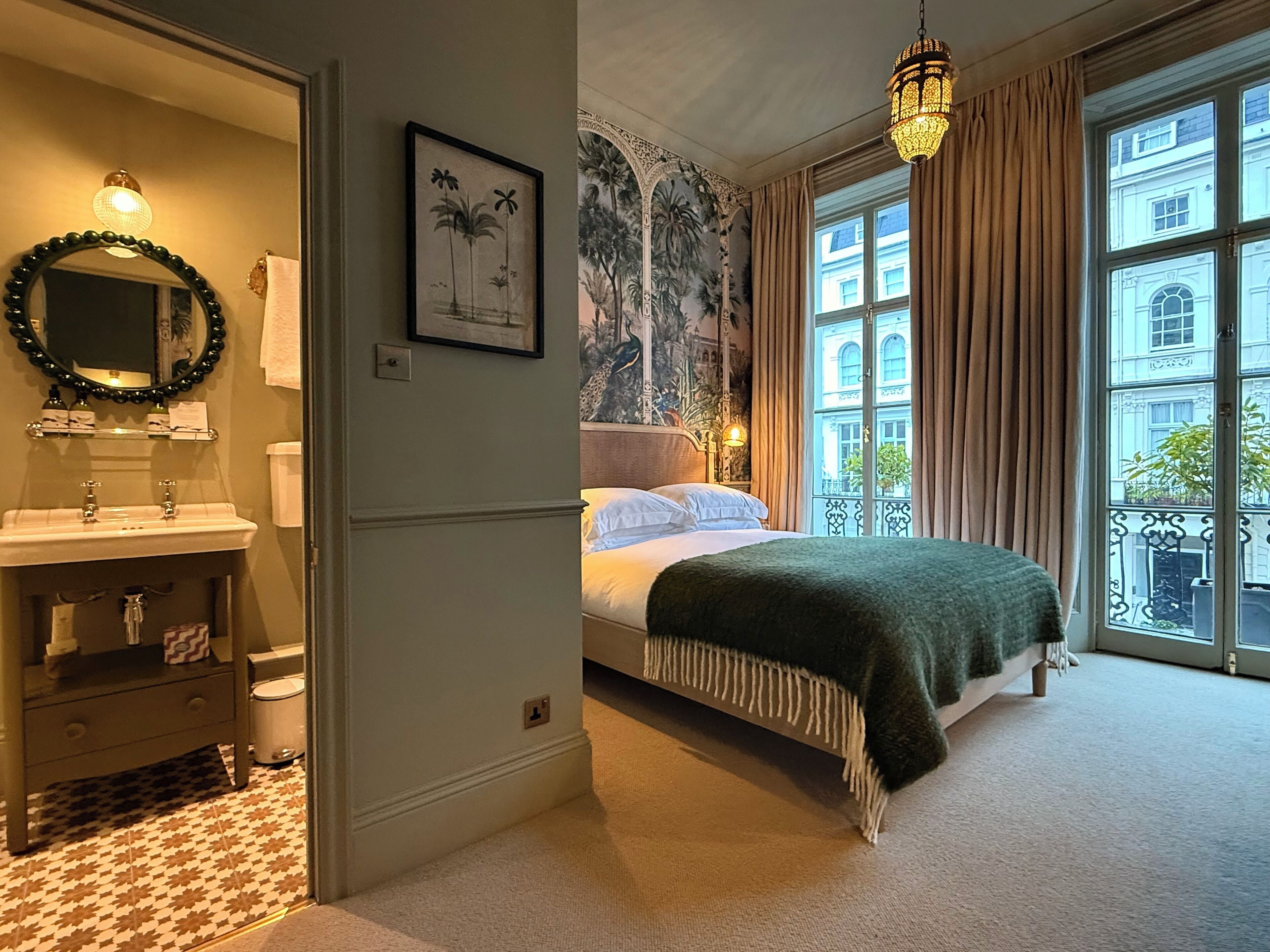 Photo - The Portobello Hotel
