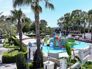 Indoor pool, 3 outdoor pools, pool umbrellas, sun loungers - Crystal Paraiso Aqua Collection - All inclusive (Serik)