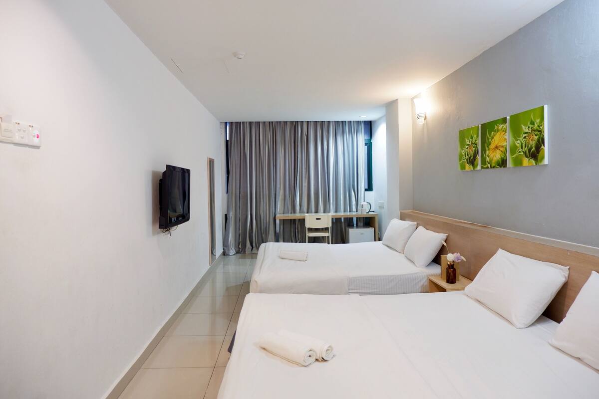 Free WiFi, bed sheets