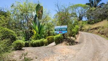 EntrĂ©e de lâhĂ©bergement