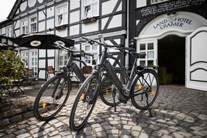 Bicycling - Landhotel & Gasthof Cramer (Warstein)