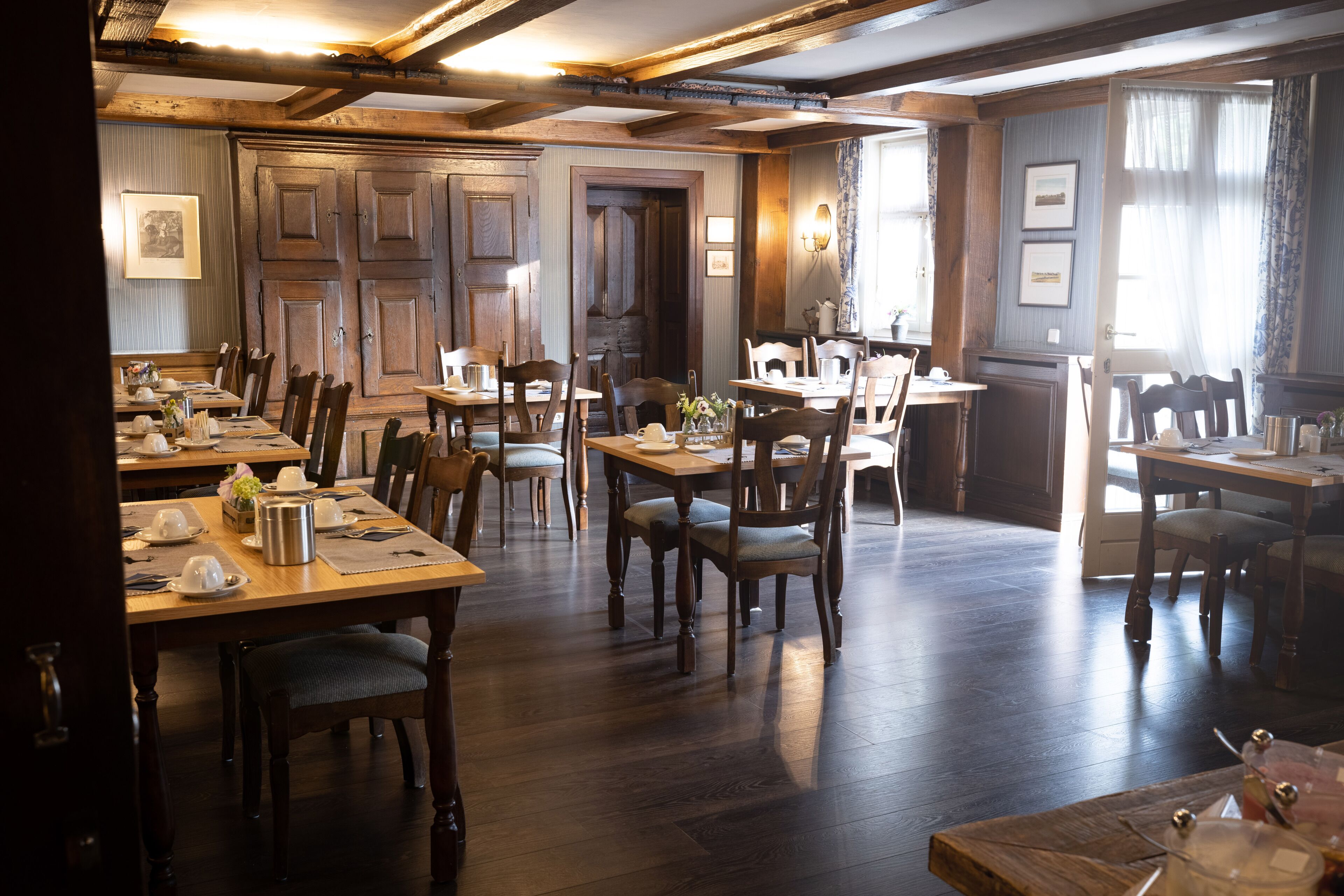 2 restauranter, regionale retter