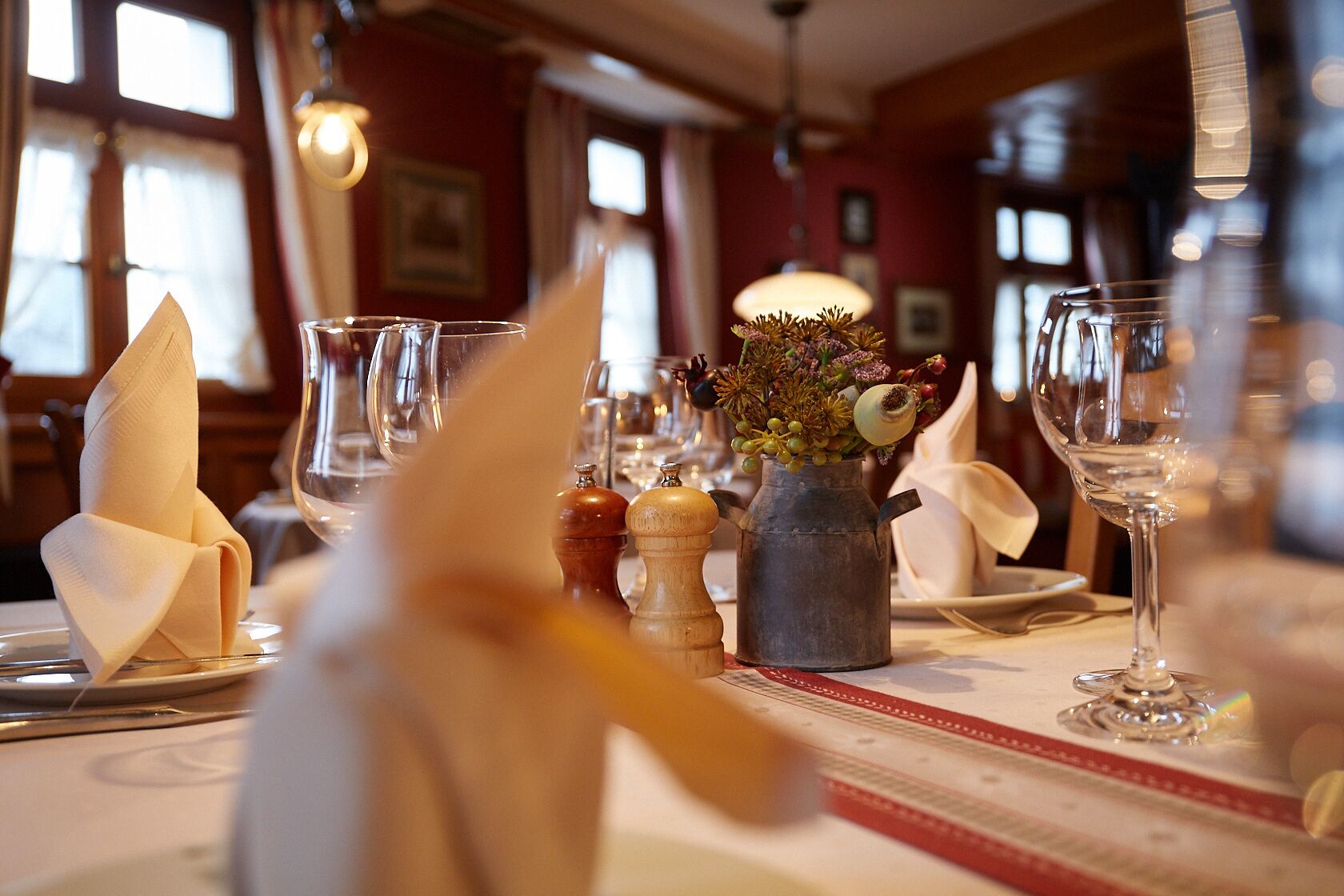 2 restaurants, regional cuisine