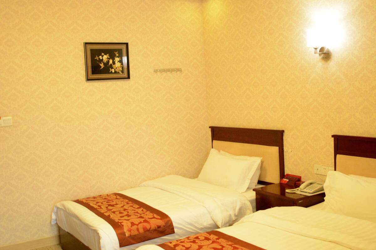 Standard-Zweibettzimmer | 2 Schlafzimmer, hochwertige Bettwaren, Minibar, Zimmersafe