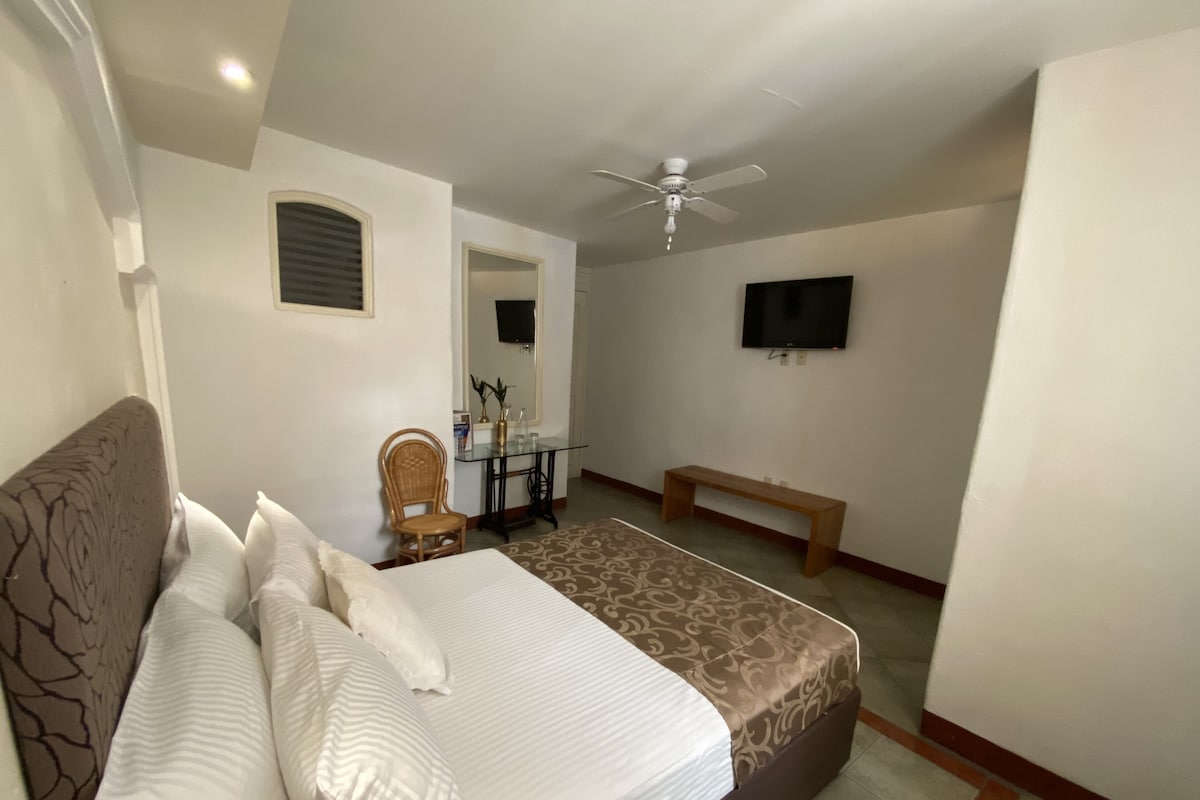 In-room safe, iron/ironing board (on request), WiFi (free), bed sheets