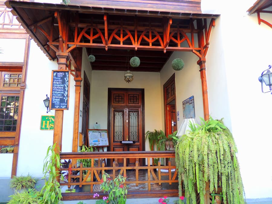 Fachada de la propiedad