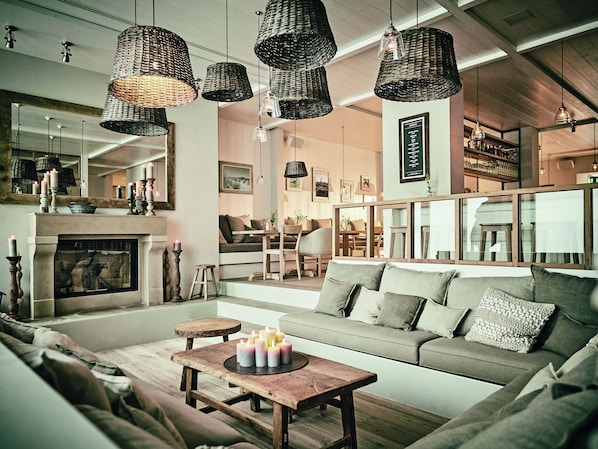 2 restaurants, dinner served - The Cozy Hotel Timmendorfer Strand (Timmendorfer Strand)