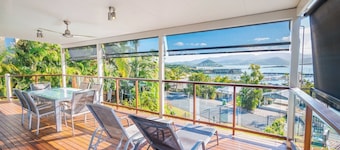 Airlie Apartments