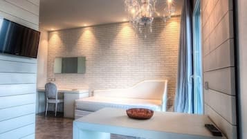 開放式套房, 海景 | 義大利 Frette 床單、羽絨被、Select Comfort 床墊、客房內保險箱