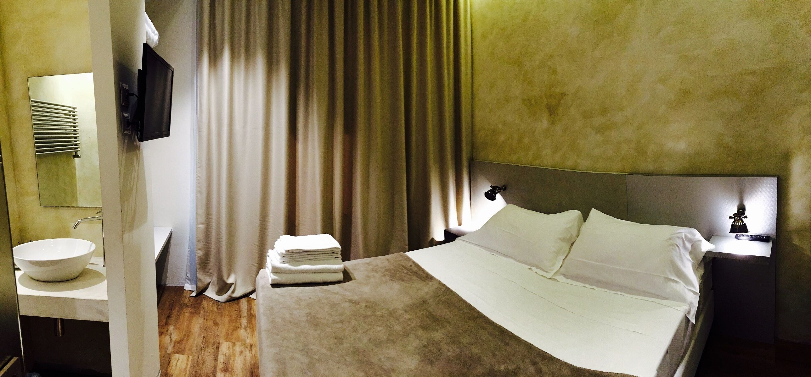 double room | frette italian sheets, down duvets, select comfort beds, in-room safe