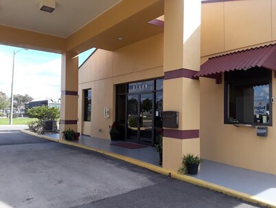 Budget Lodge of Mount Dora