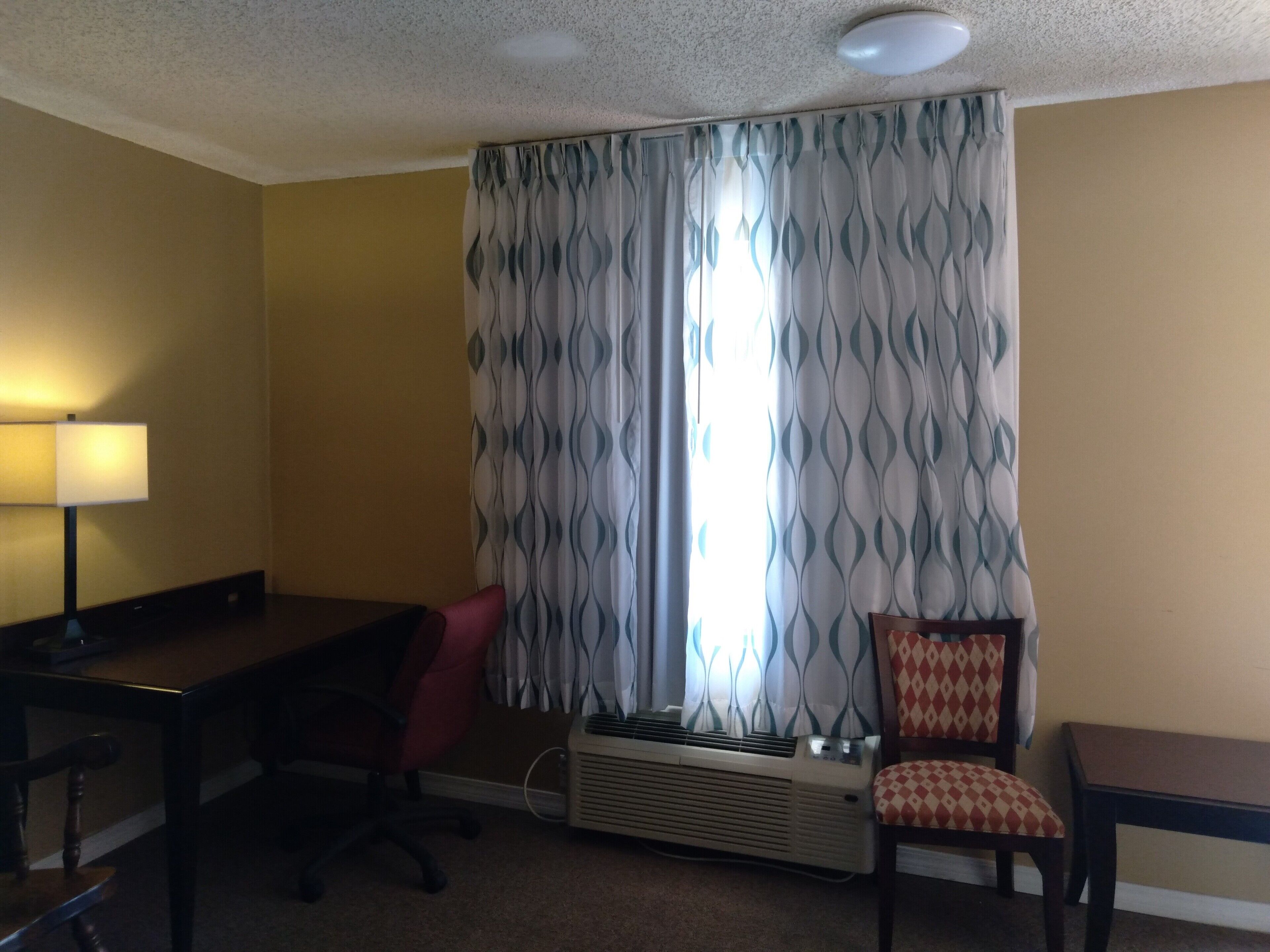 Room, 1 King Bed, Accessible, Non Smoking | Desk, iron/ironing board, cribs/infant beds, rollaway beds