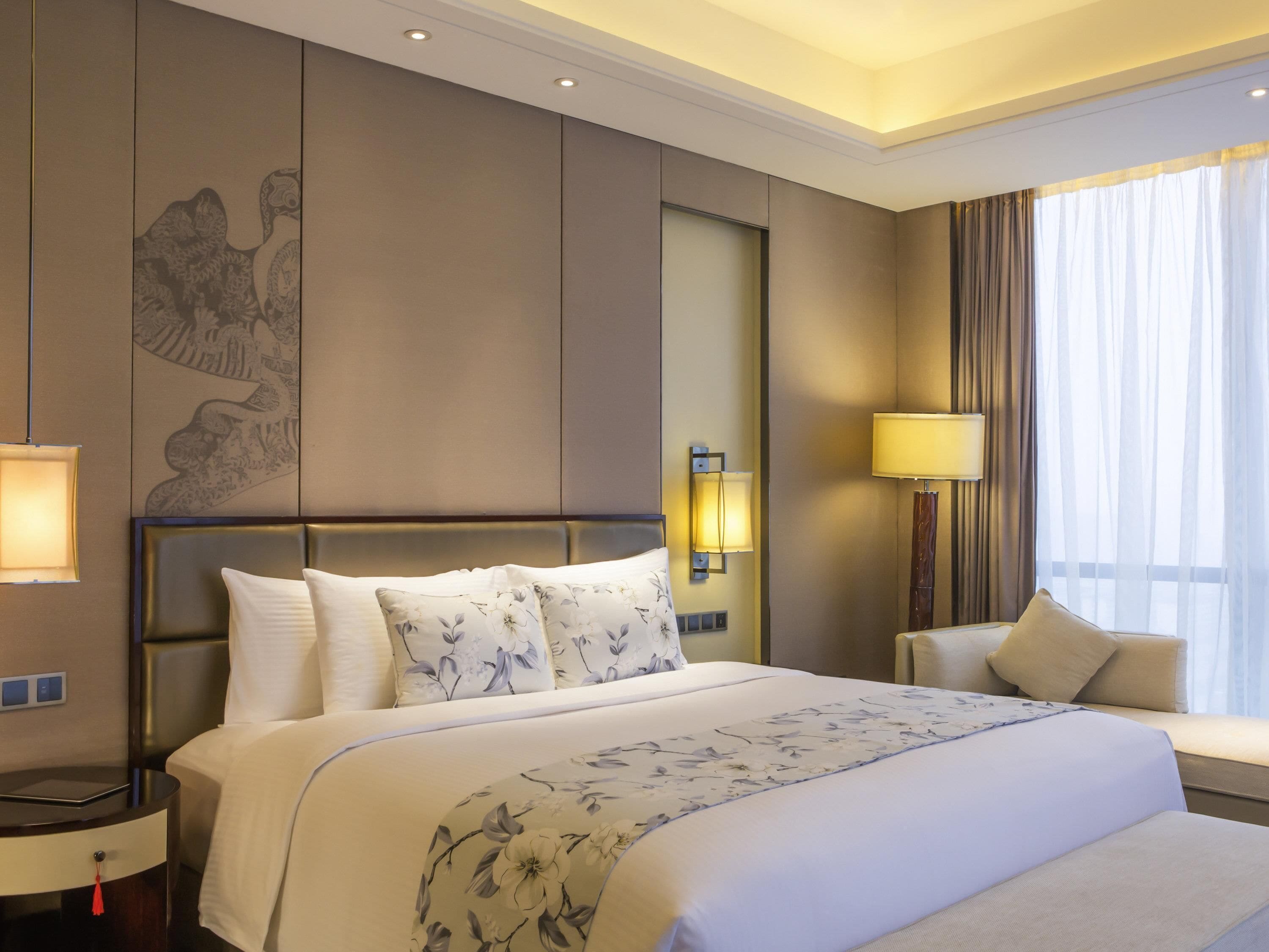 Ropa de cama de alta calidad y minibar 