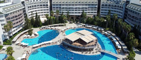 Indoor pool, outdoor pool